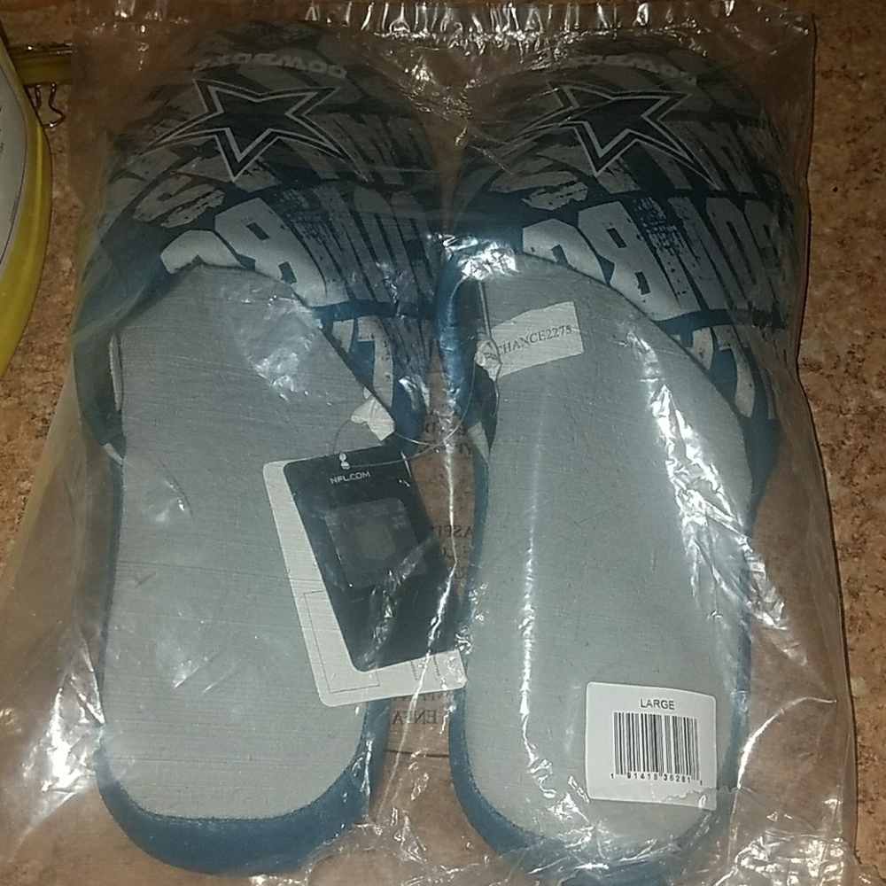 Men's NFL Slippers (COWBOYS)